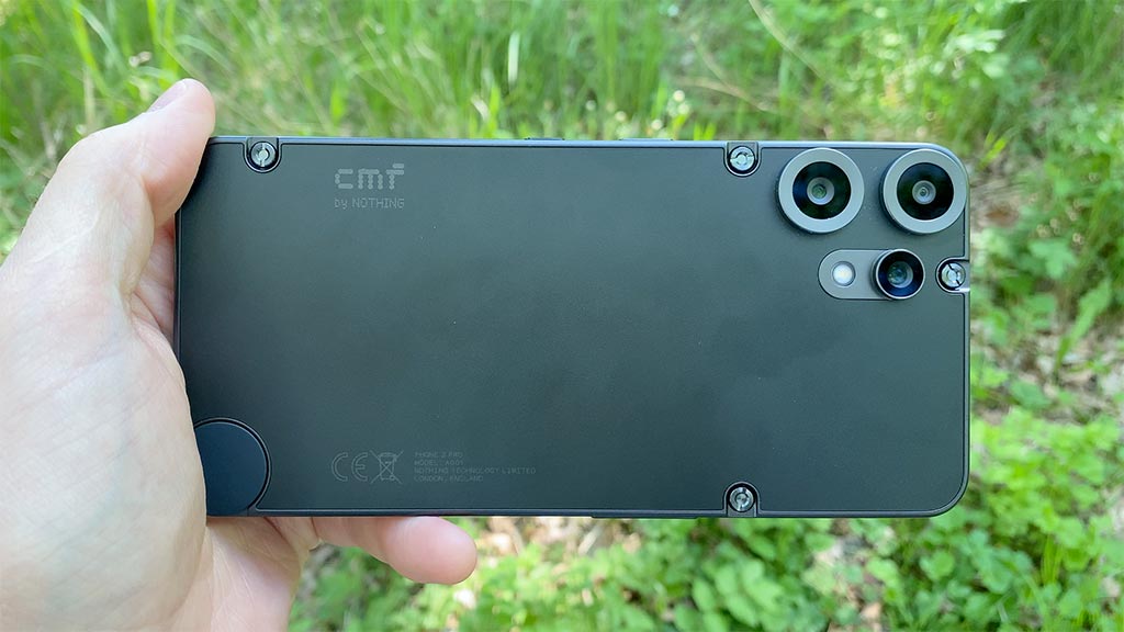CMF Phone 2 Pro - Baksida