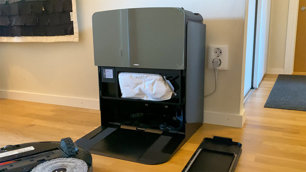 Saros 10R - Basstation - Laddning