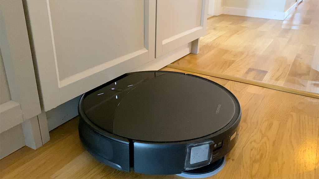 Saros 10R - Under möbler